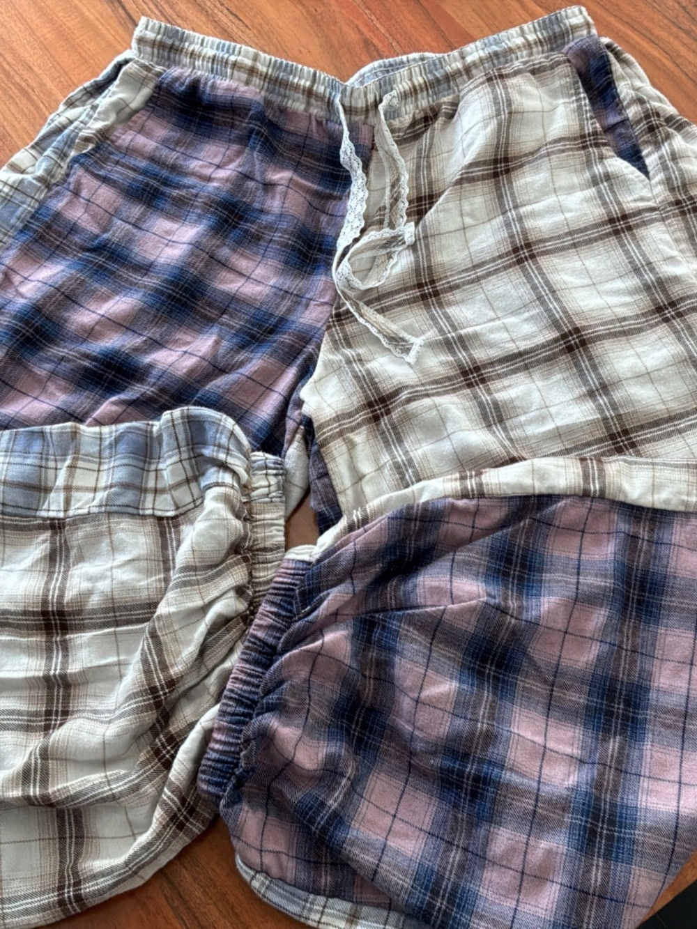 URBAN OUTFITTERS OUT FROM UNDER LOUNGE PANTS - Picture 4 of 5